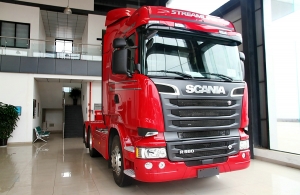 斯堪尼亞/Scania R系列 560馬力 6×2 牽引車(型號:R560 V8)