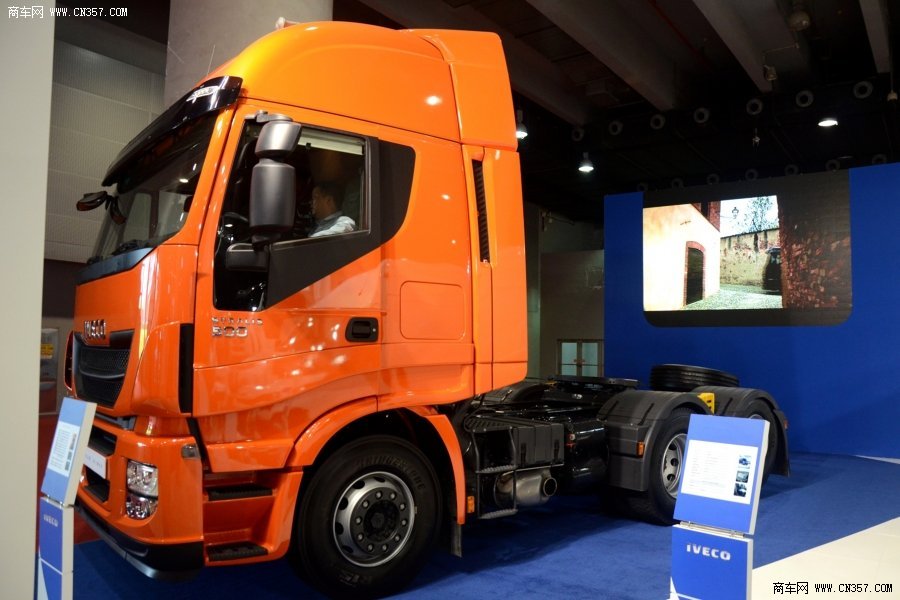 依維柯/Iveco Stralis系列重卡 500馬力 6×2 牽引車(AS440S50TY/PT)