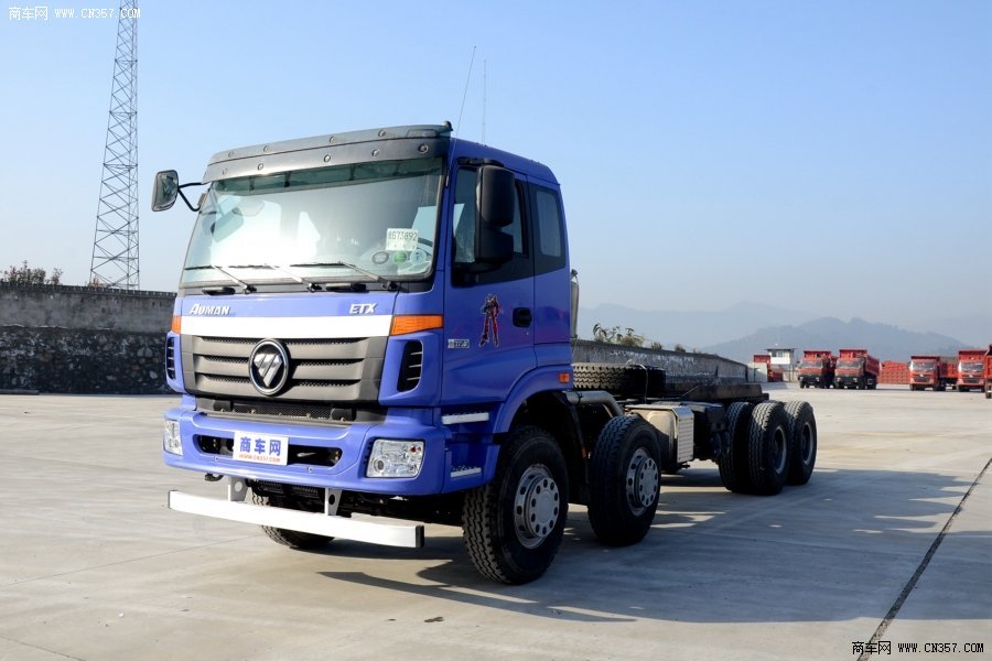 福田 歐曼ETX重卡 375馬力 8×4 自卸車（BJ3313DMPKC-XH）