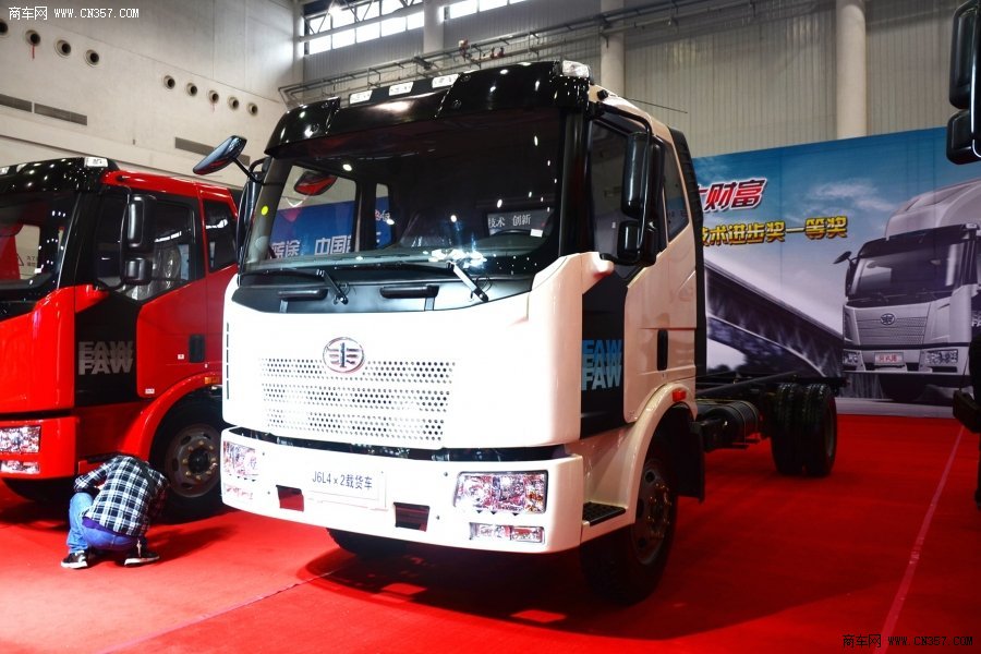 解放 J6L中卡 160馬力 4×2 欄板載貨車(CA1160P62K1L3E4)