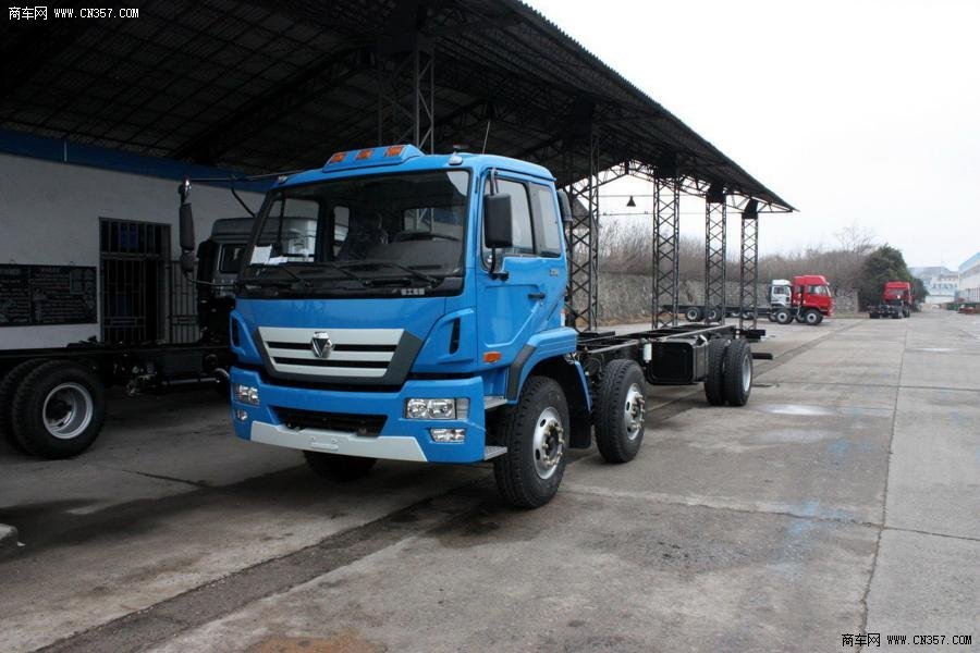 徐工 瑞龍中卡 220馬力 6×2 欄板載貨車(NXG1251D3PL1)