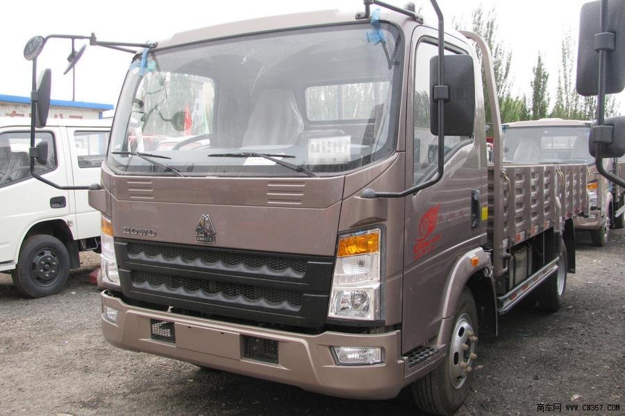 中國重汽HOWO 141馬力 單排欄板輕卡(ZZ1047F341BD145)