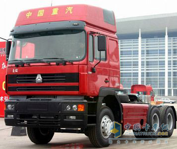 中國(guó)重汽 豪運(yùn)重卡 300馬力 4×2 牽引車(chē) ZZ4185M3515C