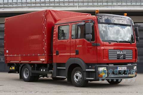 曼 TGL 240馬力 4×2 載貨車