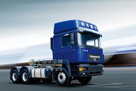 青年曼 375馬力 6×4 牽引車 YTQ4250FD8