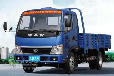 五征 奧馳1700 載貨車