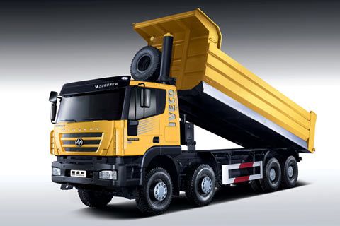 上汽依維柯紅巖 新金剛重卡 340馬力 8×4 自卸車(輕量化)CQ3314HTG366