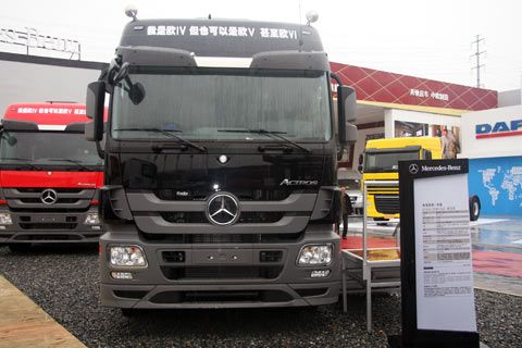 奔馳 Actros重卡 456馬力 6×2 牽引車(車隊之星)(型號2646)