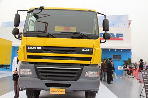 佩卡 達夫 CF系列重卡 462馬力 8X4 自卸車
