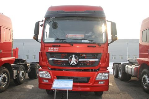 北奔新款 輕量化 天然氣牽引車