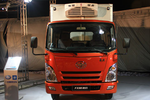 一汽通用 解放F330 速豹液壓尾板廂式貨車