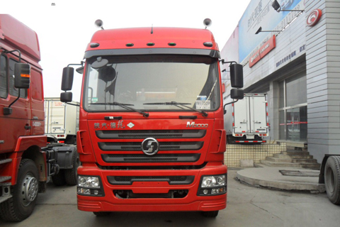 陜汽 德龍新M3000 336馬力 6×2 國四 牽引車(輕量化版)