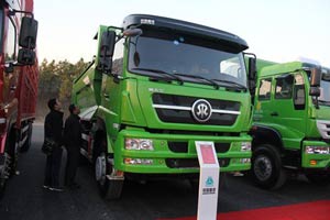 中國重汽 斯太爾D7B 340馬力 6X4新型渣土車