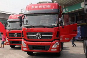 東風(fēng)商用車 東風(fēng)天龍 啟航版 6 ×4雷諾Dci 420馬力 牽引車