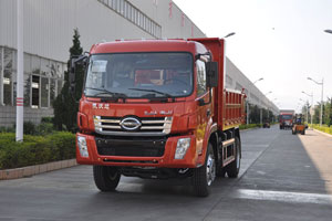 時駿汽車D750中卡 180馬力 4X2 自卸車