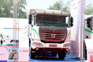 聯(lián)合卡車(chē)U290 290馬力 6X4 自卸車(chē)