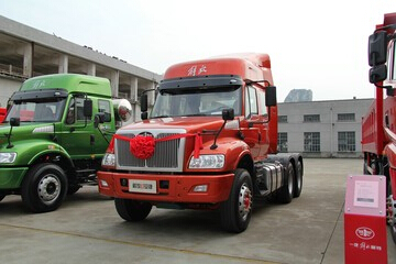 一汽柳特 新安捷L5R 重卡 390馬力 6X4 牽引車