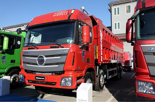 福田戴姆勒 歐曼GTL 9系重卡 380馬力 8X4 自卸車