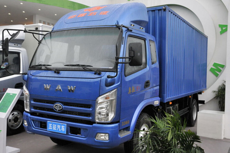 奧馳D3系列 154馬力 4X2 4.8米排半廂式載貨車(FD5063XXYP63K4-54)