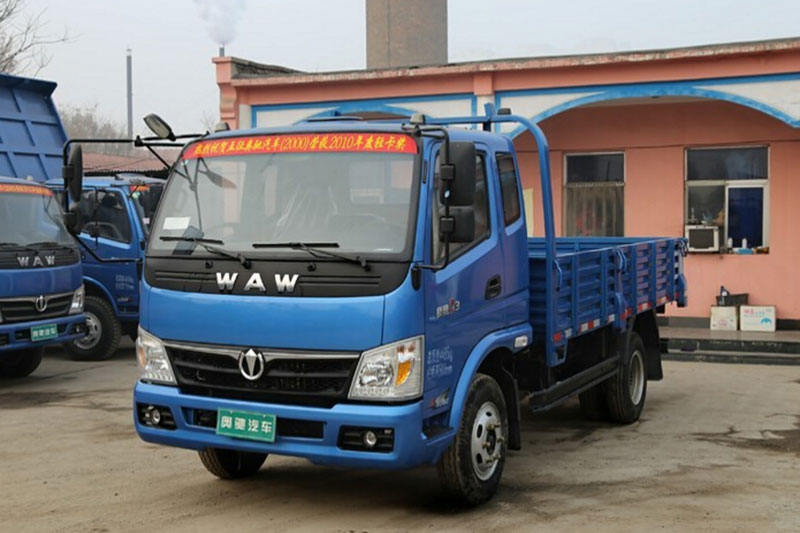 奧馳D3系列 130馬力 4.8米排半欄板輕卡(FD1098P18K4)(云內(nèi))