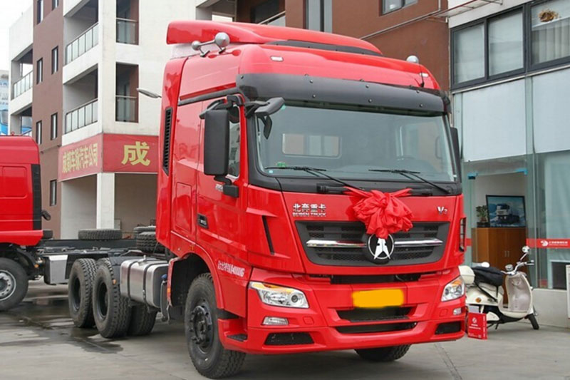 北奔 V3重卡 460馬力 6X4 輕量化牽引車(ND4253B34J7)