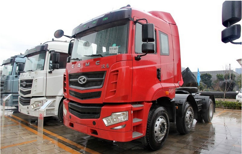 華菱 漢馬重卡 375馬力 6X2 牽引車(HN4252A31B5M4)