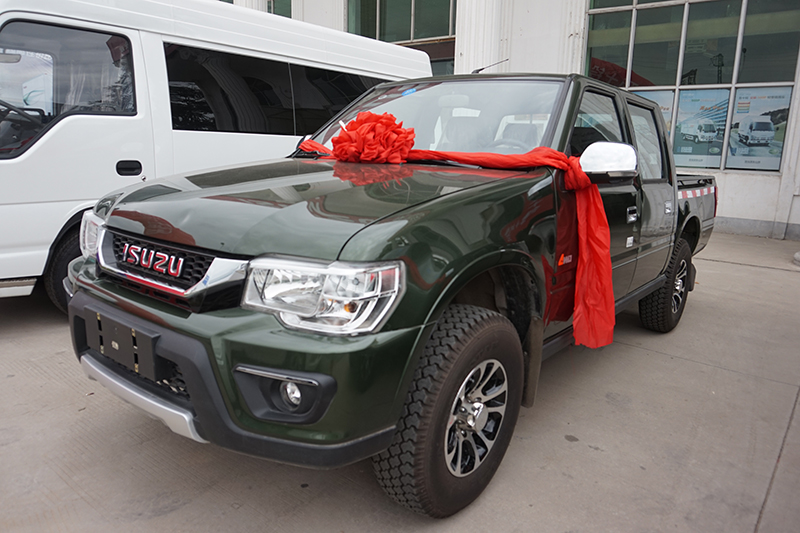 慶鈴五十鈴汽車 TF140 新款皮卡四驅(qū)(4ZE4-MPI發(fā)動(dòng)機(jī)) 98馬力