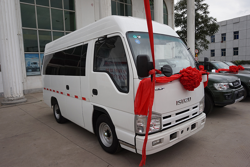 慶鈴五十鈴汽車 98馬力 都市物流車(軸距2490mm)