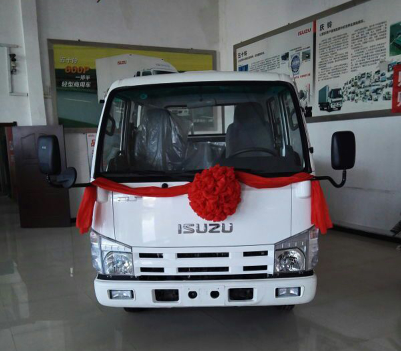 慶鈴五十鈴汽車 100P長(zhǎng)雙欄板 98馬力 3360mm軸距