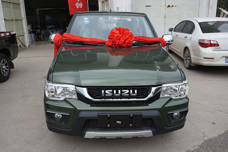 慶鈴五十鈴汽車 TF 140新款皮卡兩驅(qū) (4JB1CT發(fā)動(dòng)機(jī))98馬力