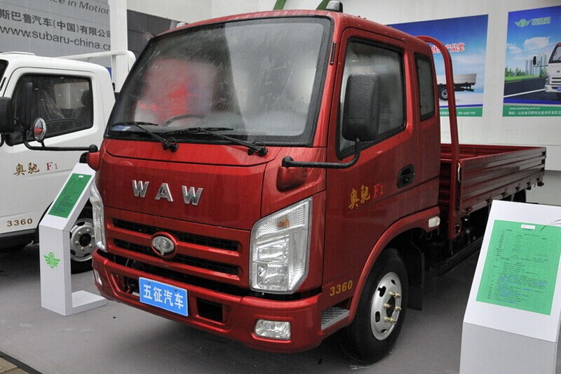 奧馳A系 新1800系列 109馬力 4X2 3.8米排半欄板輕卡(FD1040P17K4-4)