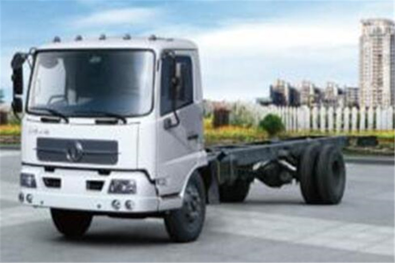 東風(fēng)商用車 天錦 180馬力 4×2 低頂單排7.1米載貨車(DFL1160BX18)