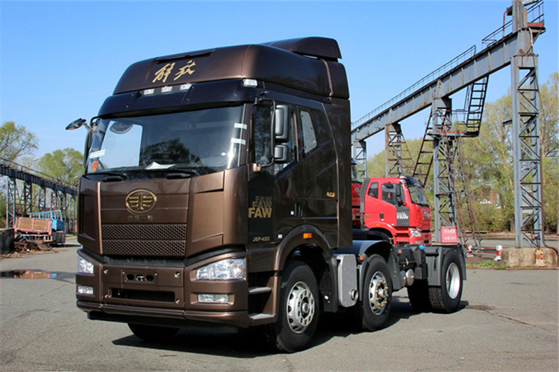 一汽解放 J6P重卡 領(lǐng)航版 460馬力 6X2 國(guó)四牽引車(chē)(CA4250P66K24T2A1E4)