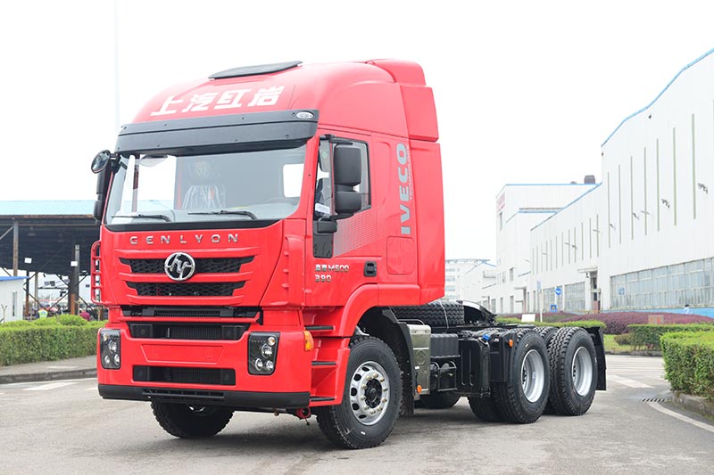 上汽紅巖 杰獅M500重卡 標(biāo)載版 360馬力 6X4牽引車(chē)