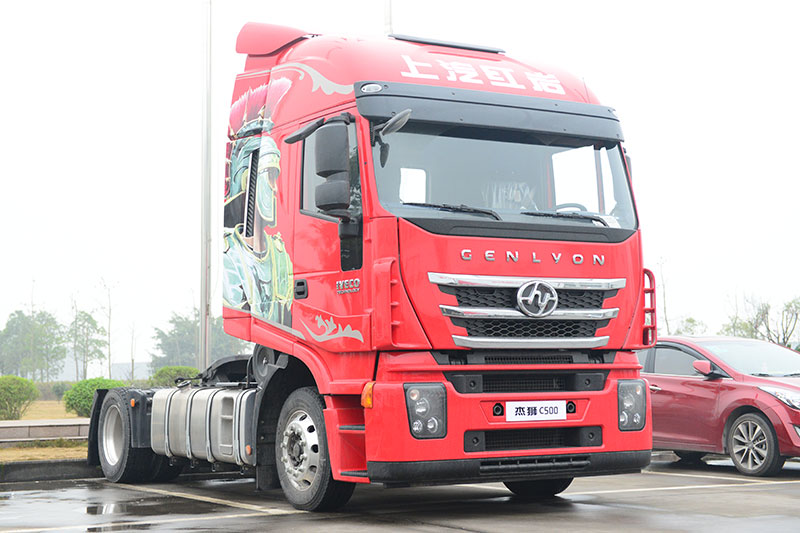 上汽紅巖 杰獅C500重卡 標(biāo)載版 450馬力 4X2牽引車 快遞車型