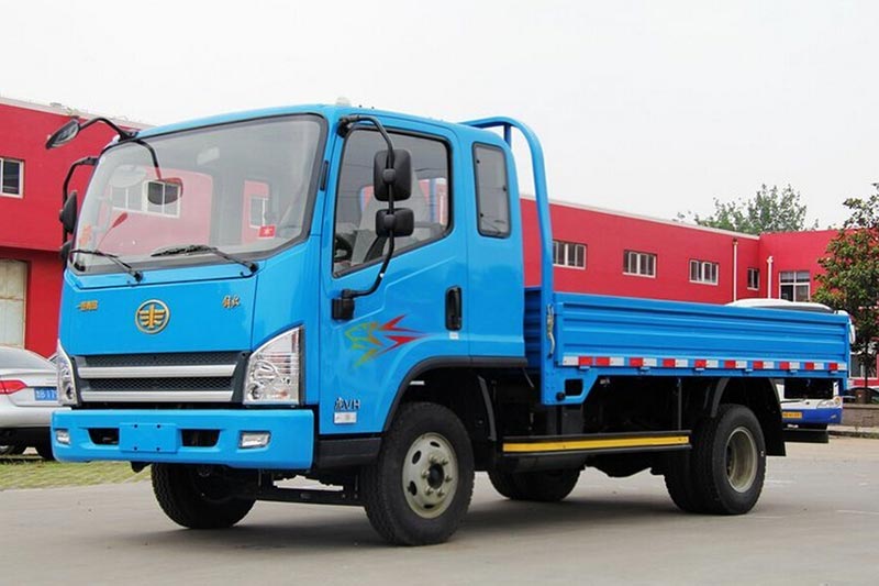 青島解放 虎VH輕卡 120馬力 4X2載貨車