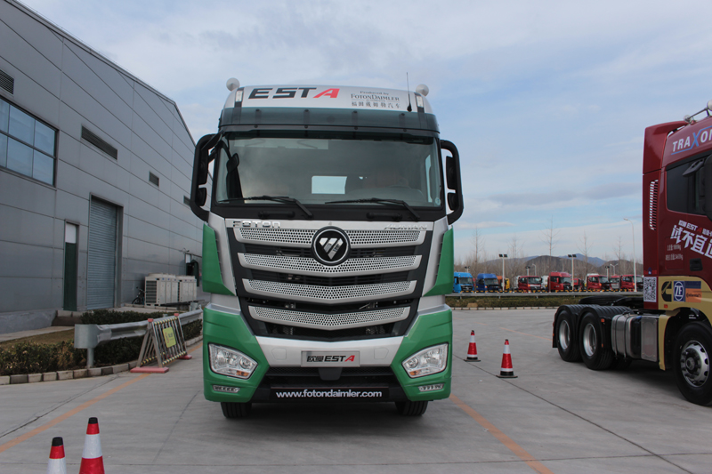 福田戴姆勒 歐曼EST 430馬力 6X4牽引車