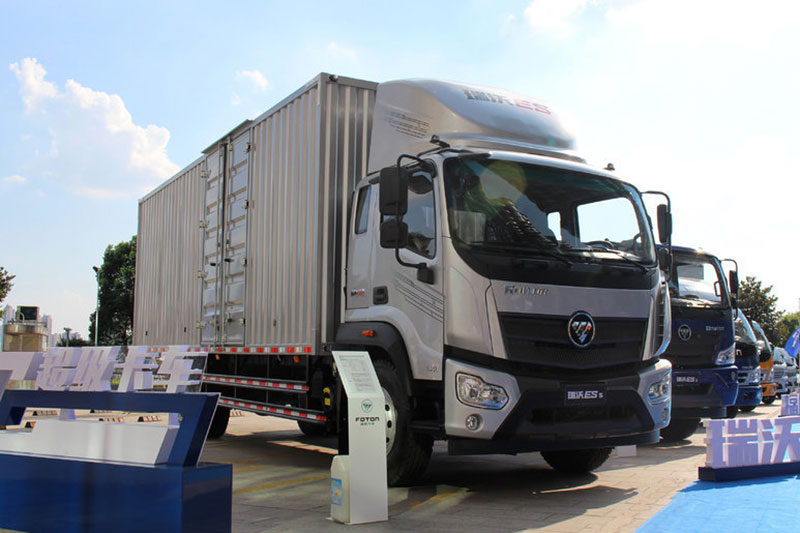 福田瑞沃 ES5 185馬力 4X2 7.8米廂式載貨車