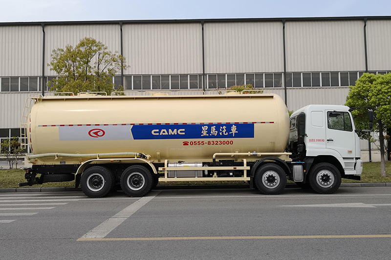 華菱 重卡 310馬力 8×4 干混砂漿車