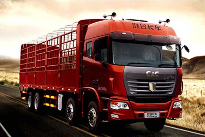 聯(lián)合卡車 U系重卡 350馬力 國五8×4 倉柵式載貨(QCC5312CCYD656)