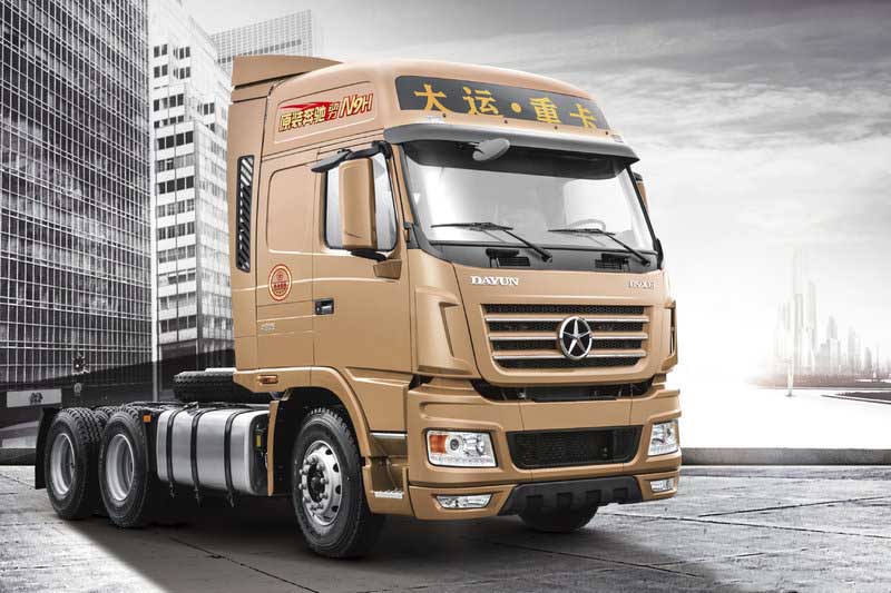 大運(yùn) N9H重卡 標(biāo)載版 430馬力 6X4牽引車(chē)(奔馳發(fā)動(dòng)機(jī))