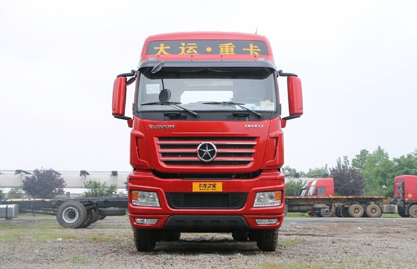 大運(yùn) N9H重卡 重載版 500馬力 6X4牽引車(chē)(CGC4250D5FCCJ)