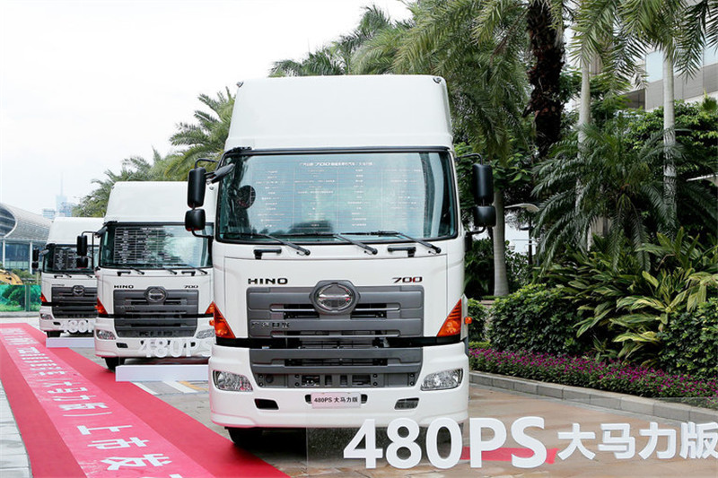 廣汽日野 700臻值系 380馬力 6X4 國五牽引車(高頂)(YC4250SS2PK5)