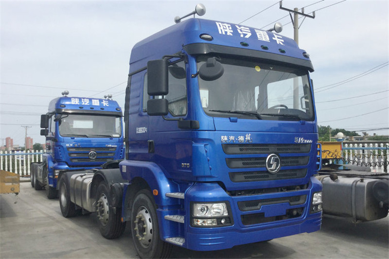 陜汽重卡 德龍新M3000 輕量化版 430馬力 6X4 國(guó)五牽引車(chē)(速比4.111)(SX4250MC4)