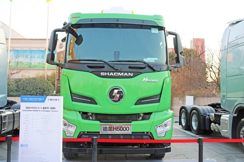 陜汽重卡 德龍H6000 350馬力 8X4 5.6米 國五自卸車