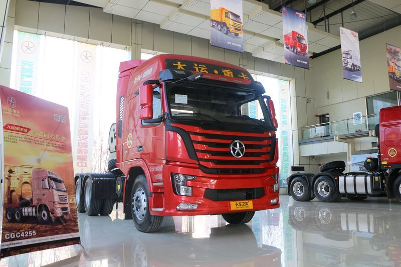 大運(yùn) 新N8E重卡 質(zhì)蕙版 400馬力 6X4 LNG牽引車(國六)(CGC4250N6ECGE)