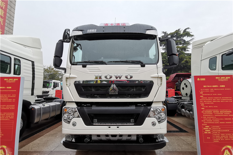 中國(guó)重汽 HOWO TX6重卡 標(biāo)重版 400馬力 8X4 國(guó)五自卸車(ZZ3317V256GE1)