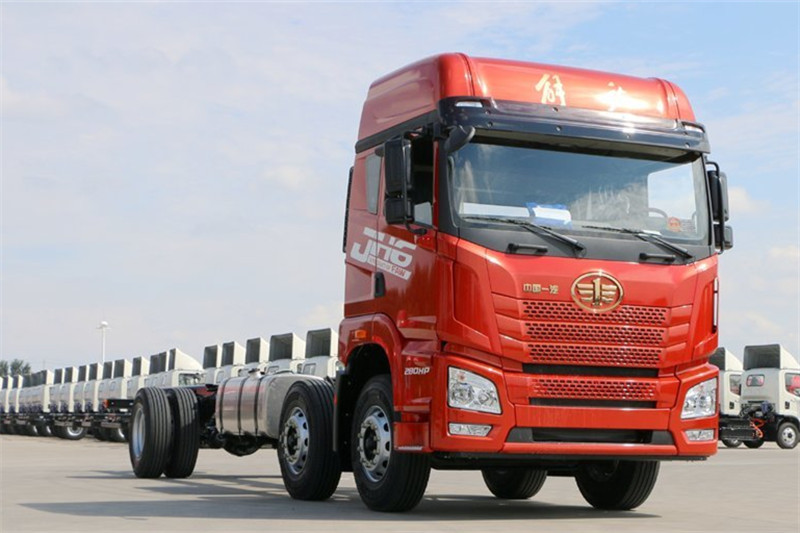 青島解放 JH6重卡 280馬力 6X2 9.5米 國(guó)五欄板載貨車(chē)(CA1250P26K1L7T3E5A80)