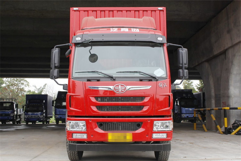 青島解放 龍V中卡 180馬力 4X2 6.75米 國五廂式載貨車(CA5128XXYPK2L2E5A80-3)