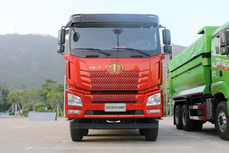 青島解放 JH6重卡 460馬力 8X4 8.8米 國(guó)五自卸車(CA3311P27K15L6T4E5A80)